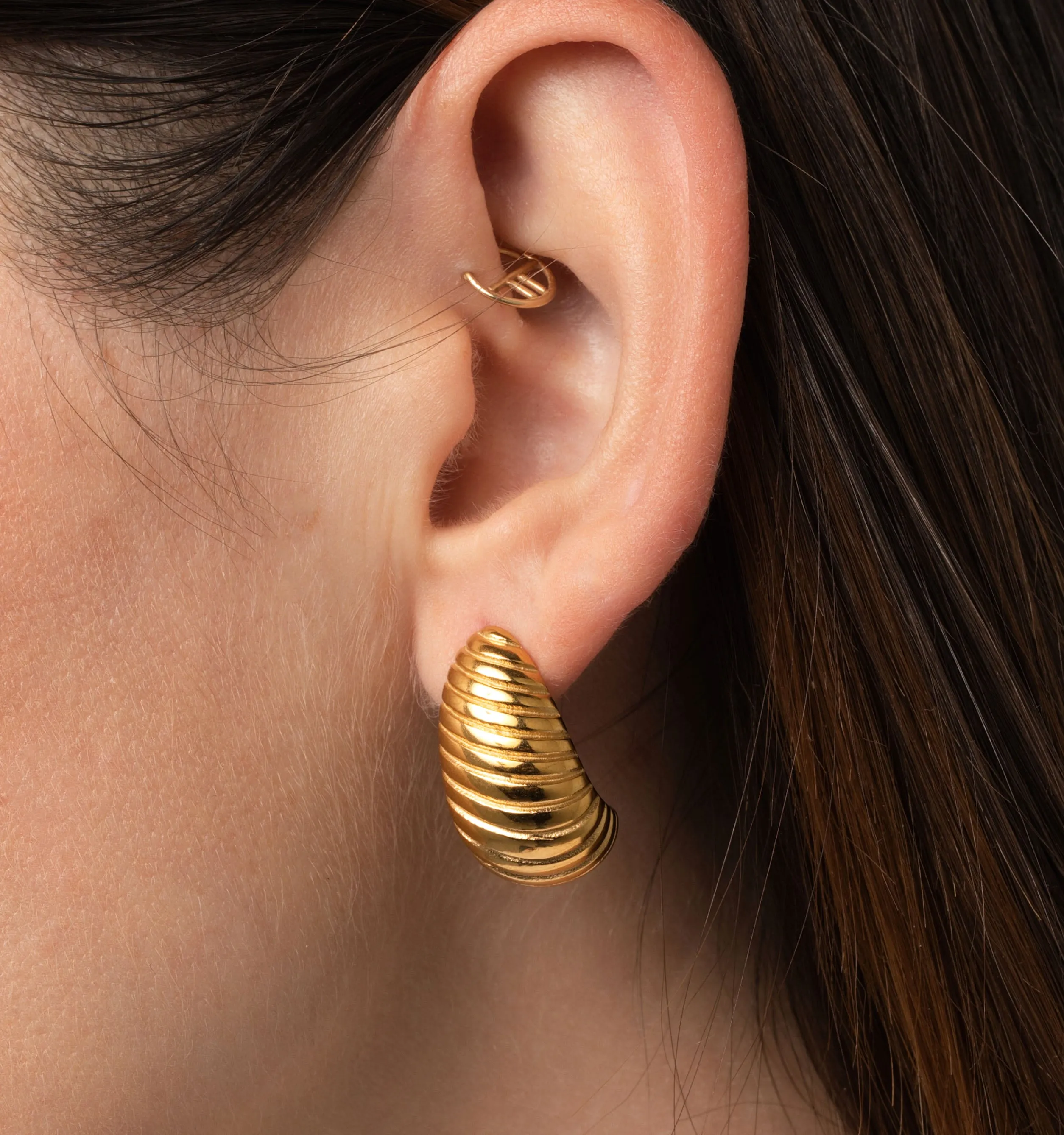 Olivia Textured Dome Earrings